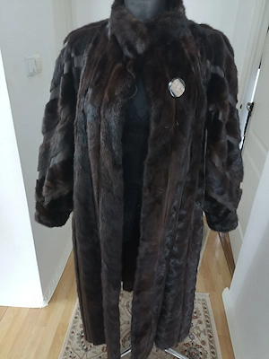 Ocazie! Blana de Lux Vizon M L, 3500 lei 