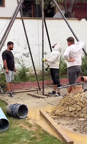 foraje puturi denisipari  piloni  - imagine 2