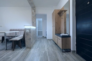 Teiul Doamnei - Str. Brasoveni, apartament exceptional 2 camere decomandate, etaj 4, bloc 1979 - imagine 13