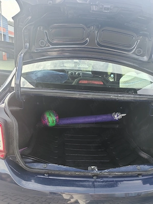 Dacia Logan  Laureate an 2014 unic proprietar  - imagine 4