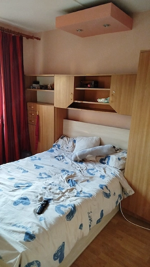 ofer spre închiriere apartament cu 2 camere decomandat  - imagine 2