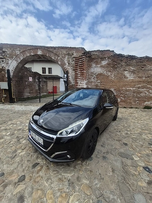 Peugeot 208 * 2016 * Benzina