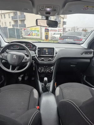 Peugeot 208 * 2016 * Benzina - imagine 10