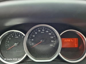 Vand Sandero Stepway tce 09 tehnoroad full cu clima automata,editie limitata 90cp huse banchete! - imagine 4