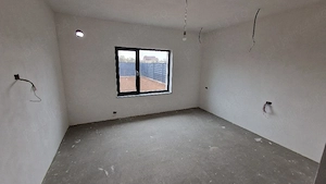 Casa Noua Cartier Privat langa Coloana Infinitului  - imagine 7