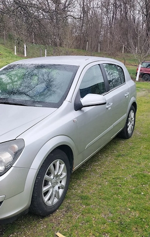 Opel Astra H 1.7 CDTI - imagine 2