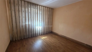 Apartament 2 decomandat,CT, etaj 4 - Pelendava - imagine 5