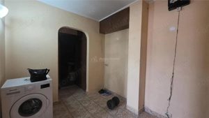 Apartament 2 decomandat,CT, etaj 4 - Pelendava - imagine 4