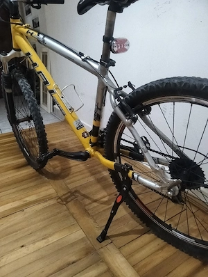 Vând bicicleta aluminiu  - imagine 3