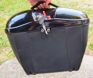 Cutii laterale motocicletă hardcase, cheie, cu sigla ta gravată cadou - imagine 7