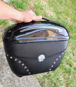 Cutii laterale motocicletă hardcase, cheie, cu sigla ta gravată cadou - imagine 3