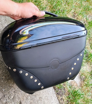 Cutii laterale motocicletă hardcase, cheie, cu sigla ta gravată cadou - imagine 4