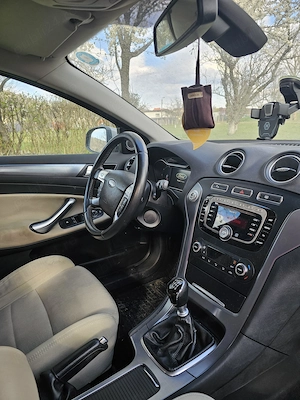 Ford Mondeo Titanium 2012 2.0 TDCi 140CP - imagine 7