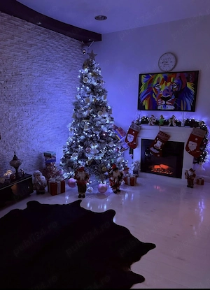 Apartament + curte + spațiu comercial zona centrala