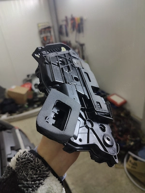 Incuietoare/Broasca usa fata VW Passat B8, Golf 7, Octavia 3, Fabia 5TB-837-015A - imagine 3