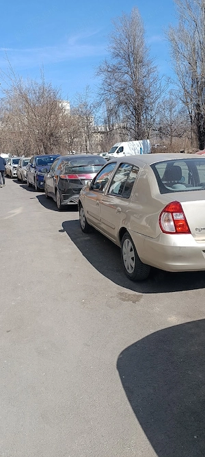 Autoturism de vânzare Marca Renault symbol  - imagine 2