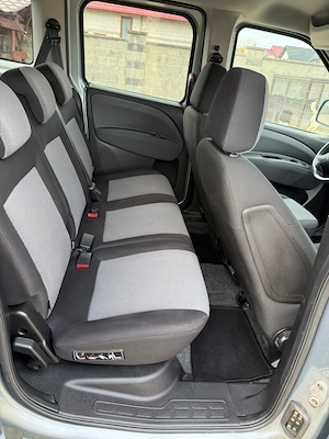 Fiat Doblo 2011 - imagine 6