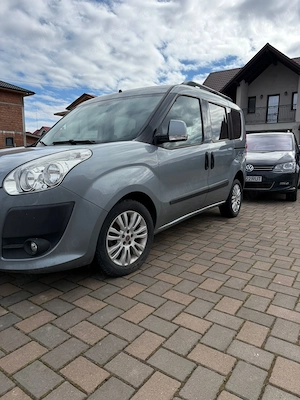 Fiat Doblo 2011 - imagine 3