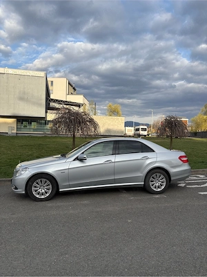 Mercedes E 220 , 2010  - imagine 6