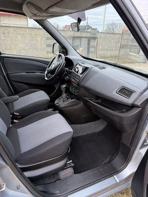 Fiat Doblo 2011 - imagine 5