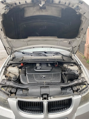 BMW Seria 3 E90, 163 Cai ,Distributia FATA - imagine 10