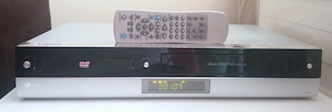 Video LG recorder VHS nou DVD player combo