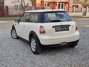 Mini Cooper One -An 2009- 1.4(Benzină), 75 Cai, 167.000 km - imagine 3