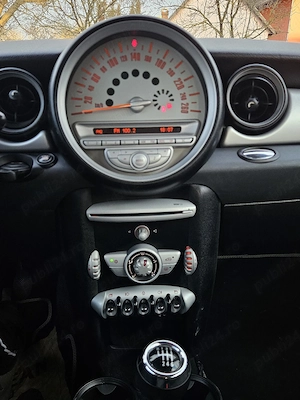 Mini Cooper One -An 2009- 1.4(Benzină), 75 Cai, 167.000 km - imagine 5