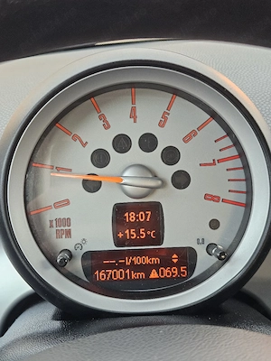 Mini Cooper One -An 2009- 1.4(Benzină), 75 Cai, 167.000 km - imagine 7