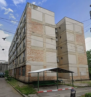 Vând apartament confort I, 4 camere 90 mp Zimnicea, central