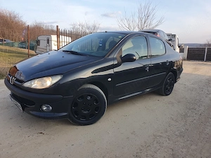 Peugeot 207 - imagine 3