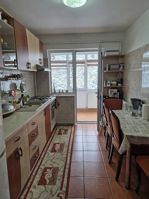 Vând apartament 4 camere zona Banat, Pitești  - imagine 7
