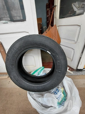 vand anvelope Toyota Yaris Cross 205/65R16 vara - 20 km - imagine 3