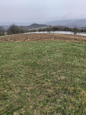 Vând teren intravilan - imagine 2