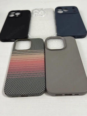 Husa iphone 15 pro si 17 pro