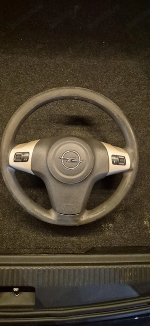 vand volan Opel Corsa D cu comenzi - imagine 5