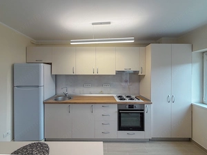 Ofer spre inchiriere apartament cu loc de parcare in Pipera-Voluntari, 700 Euro - imagine 5