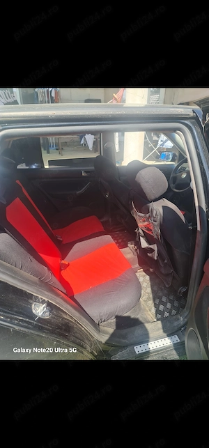 Se vinde golf 4 1.6 16v an 2002 240km. 2800 fix.  fix  - imagine 2