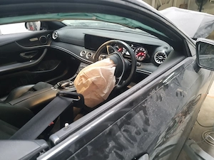 Vand Mercedes Benz E300  - imagine 8