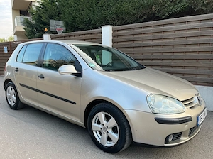 * Volkswagen Golf 5    - imagine 2