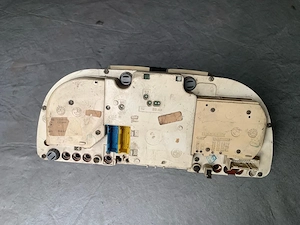 ceasuri bord BMW E28 rechin seria 5 - imagine 4