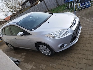 vand ford focus 16 tdi fabricație 2013  pret 1999  