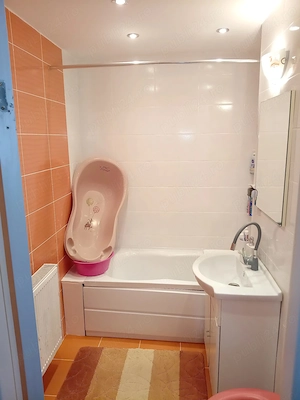 Apartament 3 camere, Marghita - imagine 3