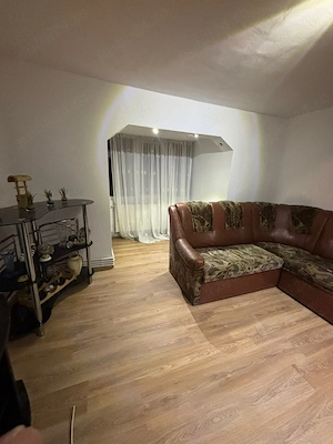 Apartament mobilat și utilat complet   proaspăt renovat   zona Petru Rareș - imagine 2
