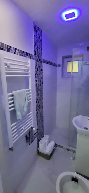 garsoniera de inchiriat - imagine 9