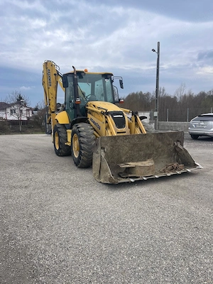 Buldoexcavator Komatsu 93 S5, an 2006, brat telescopic, cupa multifunctionala, rar, rca - imagine 2