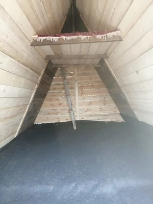 Vând cabanutaAfram 8m *4 m leagăn copii m.p.,29,5m*20 m deschidere la cale acces 60 mpLilieci Bacău  - imagine 6