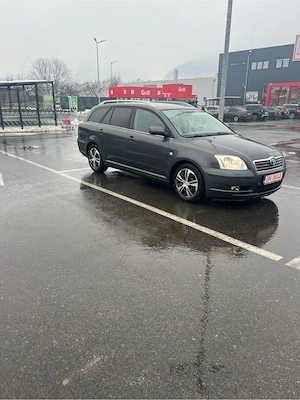 Toyota avencis diesel  2006