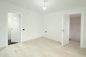 Particular,vand casa Cristian, Brasov - imagine 10