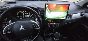 Vând Mitsubishi Outlander Plug-In Hybrid dotări FULL, model Instyle   an fabricație 2014, un SUV spa - imagine 9